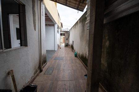 Casa à venda com 180m², 5 quartos e 1 vagaÁrea de Serviço