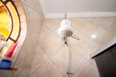 Casa à venda com 180m², 6 quartos e 1 vagaBanheiro Social