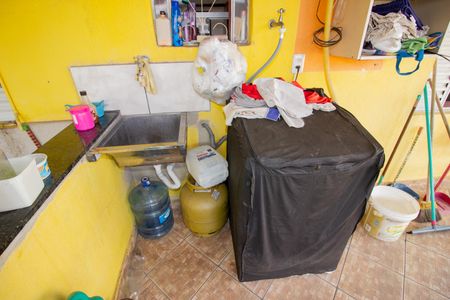 Casa à venda com 180m², 6 quartos e 1 vagaCozinha e Área de Serviço