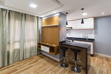 Sala de apartamento para alugar com 2 quartos, 46m² em Jardim Boa Vista (zona Oeste), Osasco