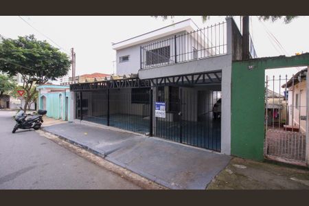 Casa à venda com 357m², 5 quartos e 3 vagasFachada