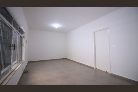 Casa à venda com 357m², 5 quartos e 3 vagasSala