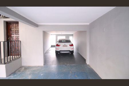 Casa à venda com 357m², 5 quartos e 3 vagasGaragem