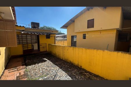 Casa à venda com 250m², 4 quartos e 5 vagasQuintal