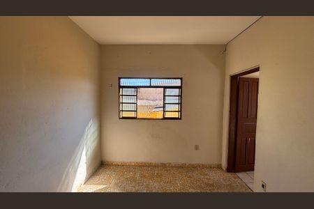 Sala de casa à venda com 4 quartos, 250m² em Jardim Silvana, Santo André