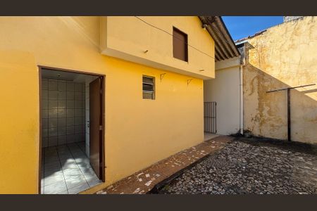 Casa à venda com 250m², 4 quartos e 5 vagasQuintal