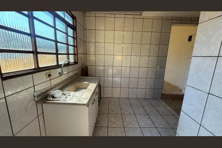 Casa à venda com 250m², 4 quartos e 5 vagasCozinha
