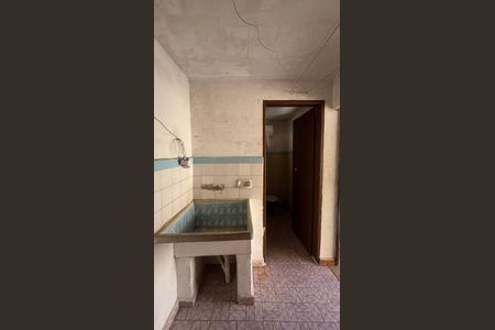 Casa à venda com 250m², 4 quartos e 5 vagasÁrea de Serviço