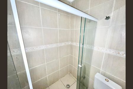 Casa de condomínio à venda com 90m², 2 quartos e 1 vagaBanheiro da Suíte