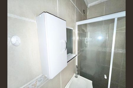 Casa de condomínio à venda com 90m², 2 quartos e 1 vagaBanheiro da Suíte