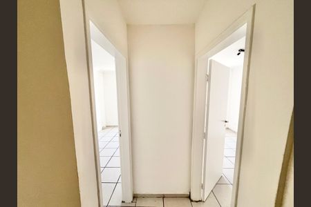 Casa de condomínio à venda com 90m², 2 quartos e 1 vagaCorredor