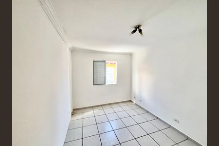 Quarto 1 de casa de condomínio para alugar com 2 quartos, 90m² em Jardim Sonia, São Paulo