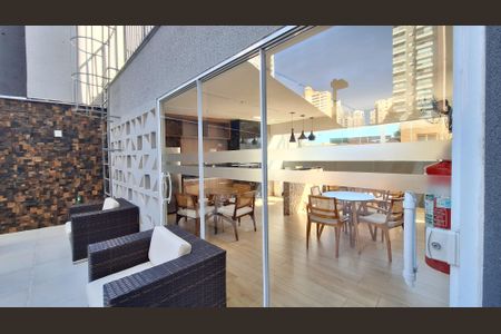 Apartamento à venda com 36m², 2 quartos e sem vagaÁrea comum - Churrasqueira