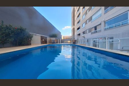Apartamento à venda com 36m², 2 quartos e sem vagaÁrea comum - Piscina