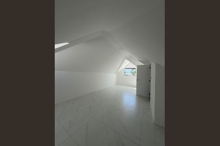 Foto 03 de casa à venda com 3 quartos, 180m² em Vargem Pequena, Rio de Janeiro