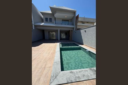 Casa à venda com 180m², 3 quartos e 2 vagasFoto 01