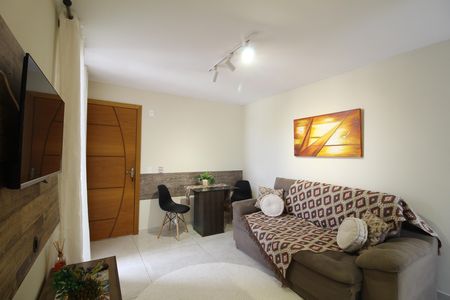 Sala de apartamento à venda com 2 quartos, 50m² em Jacarepaguá, Rio de Janeiro