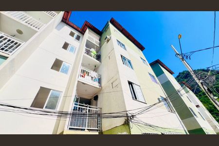 Apartamento à venda com 50m², 2 quartos e 1 vagaVaranda