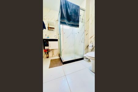 Banheiro  de apartamento à venda com 2 quartos, 50m² em Jacarepaguá, Rio de Janeiro