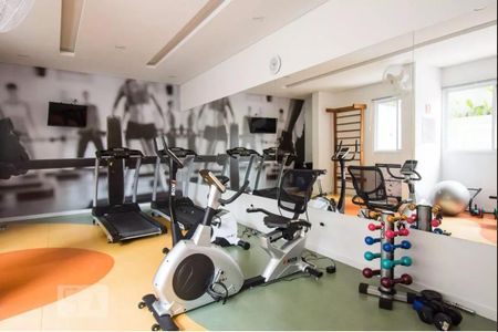 Apartamento à venda com 65m², 2 quartos e 1 vaga Apartamento à venda com 65m², 2 quartos e 1 vagaAcademia