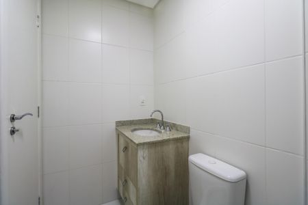 Apartamento à venda com 65m², 2 quartos e 1 vaga Apartamento à venda com 65m², 2 quartos e 1 vagaBanheiro da Suíte