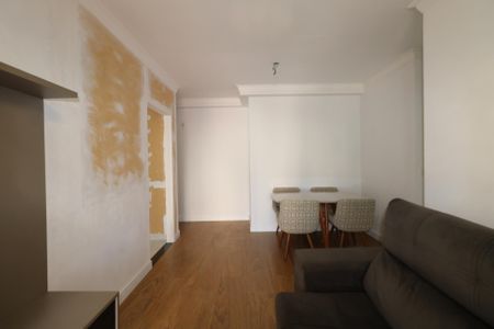 Apartamento à venda com 65m², 2 quartos e 1 vaga Apartamento à venda com 65m², 2 quartos e 1 vagaSala