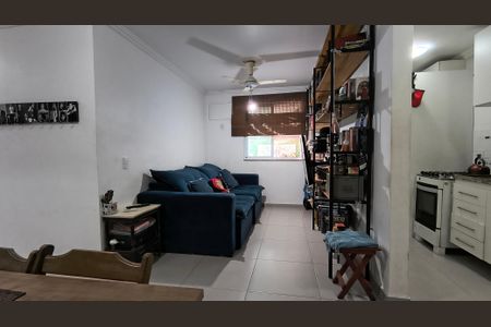 Apartamento para alugar com 80m², 2 quartos e 1 vaga Apartamento para alugar com 80m², 2 quartos e 1 vagaSala