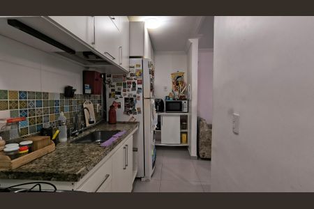 Apartamento para alugar com 80m², 2 quartos e 1 vaga Apartamento para alugar com 80m², 2 quartos e 1 vagaCozinha e Área de Serviço