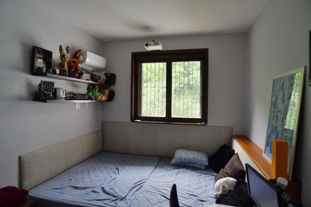 Casa de condomínio para alugar com 1200m², 5 quartos e 3 vagasQuarto 2