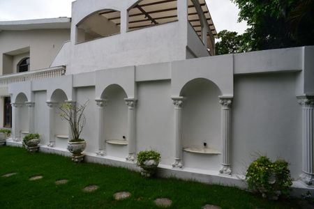 Casa de condomínio para alugar com 1200m², 5 quartos e 3 vagasÁrea Externa