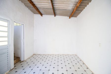 Casa para alugar com 80m², 1 quarto e sem vaga Casa para alugar com 80m², 1 quarto e sem vagaSala