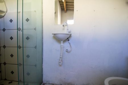 Casa para alugar com 80m², 1 quarto e sem vaga Casa para alugar com 80m², 1 quarto e sem vagaBanheiro