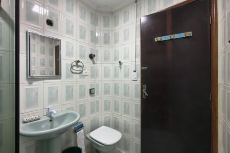 Apartamento para alugar com 66m², 2 quartos e 1 vaga Apartamento para alugar com 66m², 2 quartos e 1 vagaBanheiro