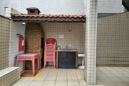 Apartamento para alugar com 66m², 2 quartos e 1 vaga Apartamento para alugar com 66m², 2 quartos e 1 vagaÁrea comum - Churrasqueira