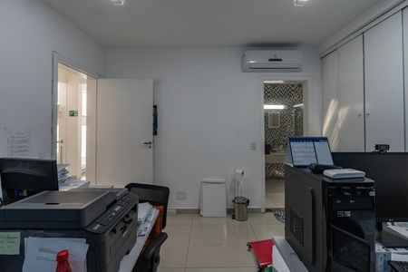 Casa à venda com 600m², 5 quartos e 4 vagasQuarto 4