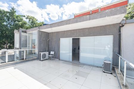 Casa à venda com 600m², 5 quartos e 4 vagasSacada