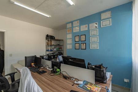 Casa à venda com 600m², 5 quartos e 4 vagasQuarto 4