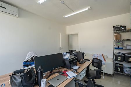 Casa à venda com 600m², 5 quartos e 4 vagasQuarto 4