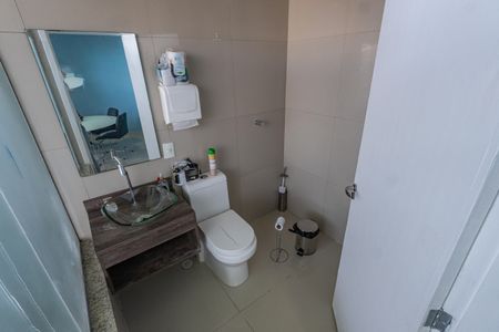 Casa à venda com 600m², 5 quartos e 4 vagasBanheiro