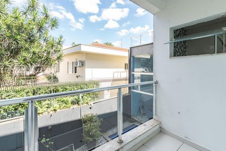 Casa à venda com 600m², 5 quartos e 4 vagasVaranda