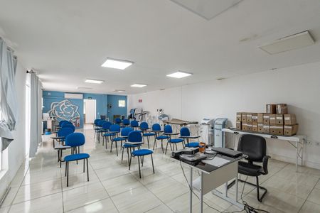 Casa à venda com 600m², 5 quartos e 4 vagasÁrea comum - Salão de festas