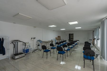 Casa à venda com 600m², 5 quartos e 4 vagasÁrea comum - Salão de festas