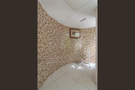 Casa à venda com 600m², 5 quartos e 4 vagasBanheiro 5