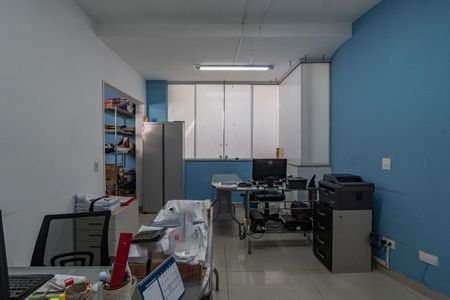 Casa à venda com 600m², 5 quartos e 4 vagasQuarto 2