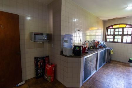 Casa à venda com 720m², 4 quartos e 2 vagas