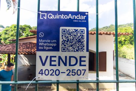 Casa à venda com 720m², 4 quartos e 2 vagas