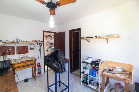 Casa à venda com 720m², 4 quartos e 2 vagas