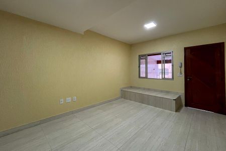 Sala de casa para alugar com 2 quartos, 65m² em Bosque da Saúde, São Paulo