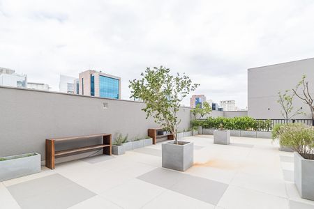 Studio para alugar com 24m², 1 quarto e sem vaga Studio para alugar com 24m², 1 quarto e sem vagaÁrea comum - Rooftop