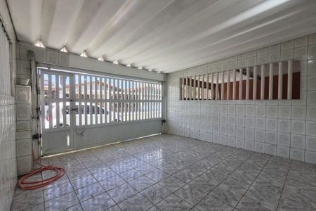 Casa para alugar com 200m², 2 quartos e 2 vagasGaragem